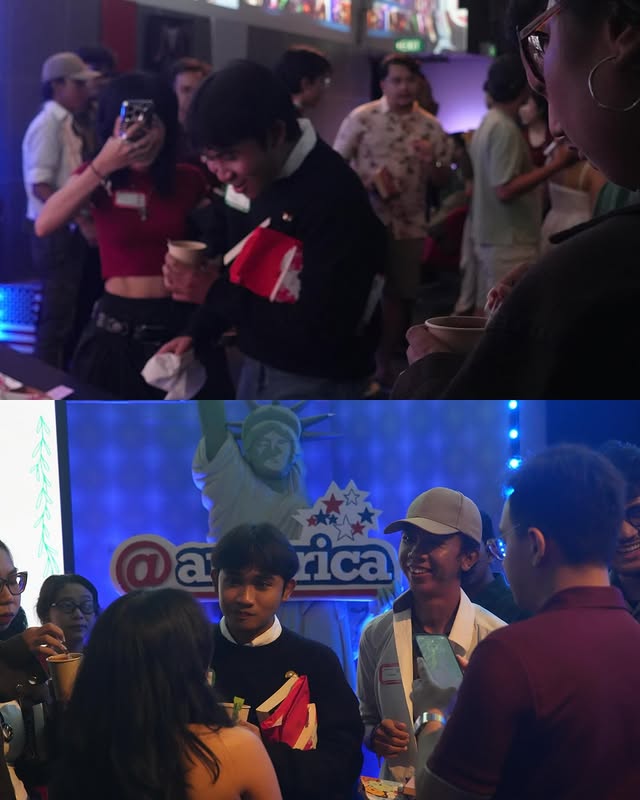 Bookish Secret Santa with @america photo 2